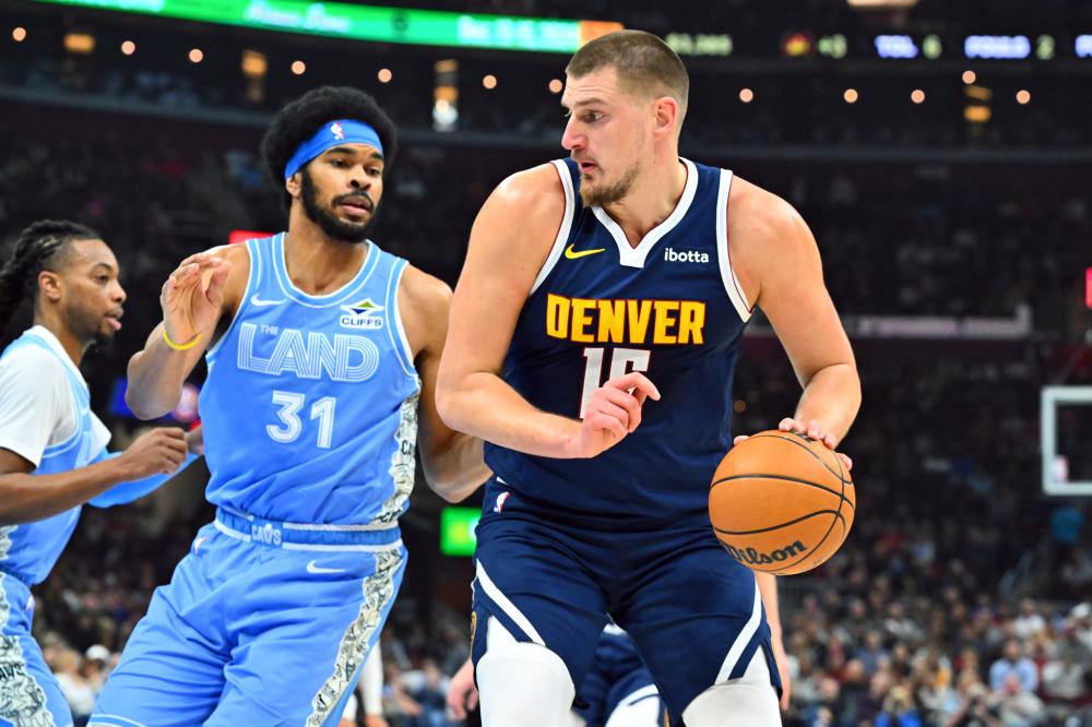 手在领先两 手在领先两